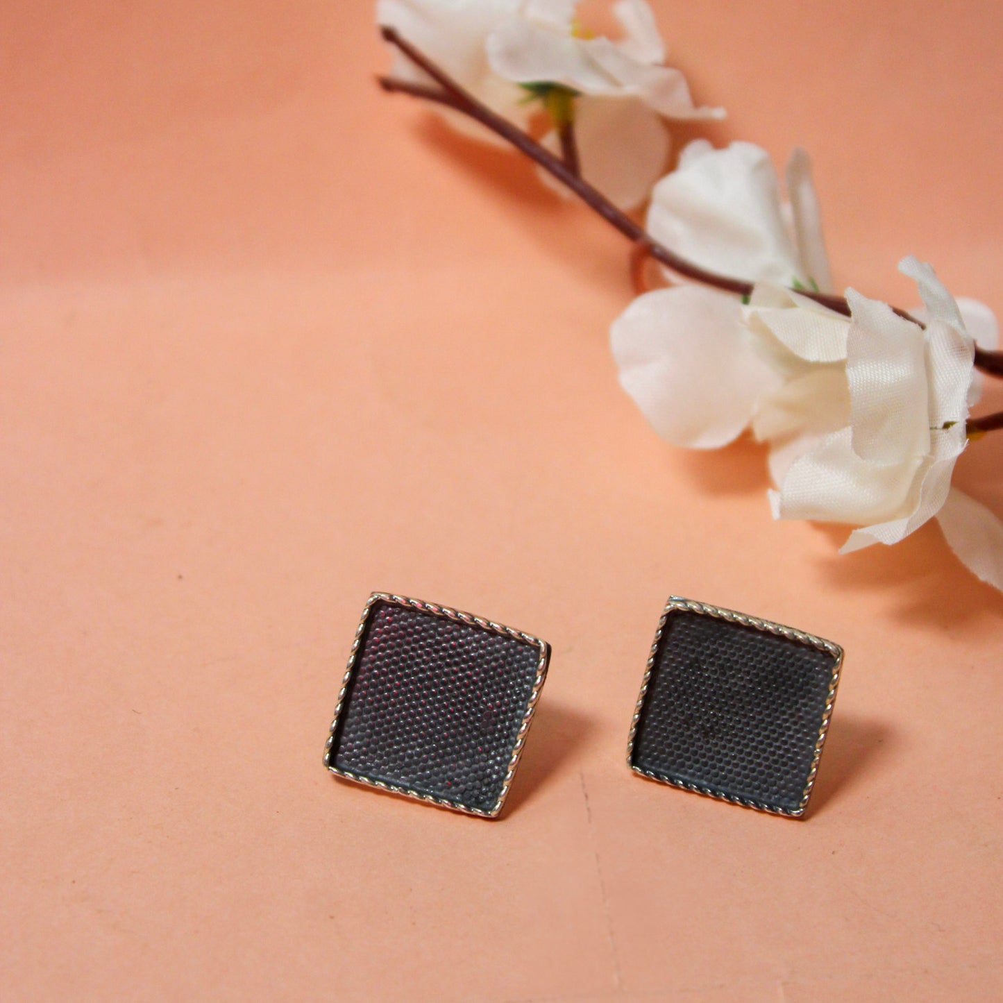 Aadhya Embossed Square Stud Earring