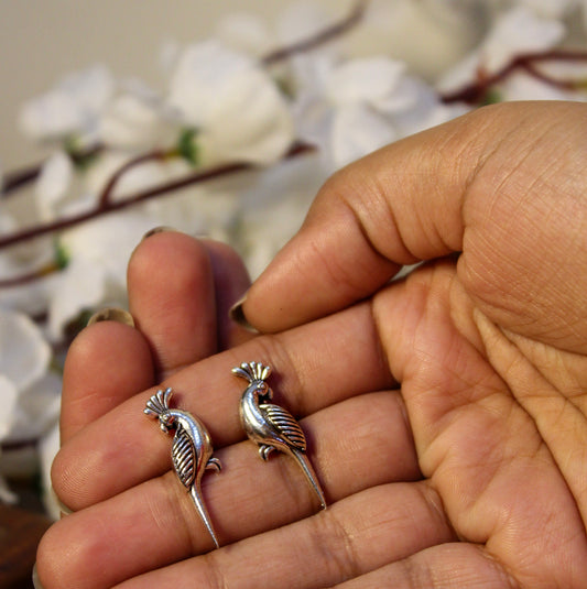 Aadhya Parrot Stud Earring