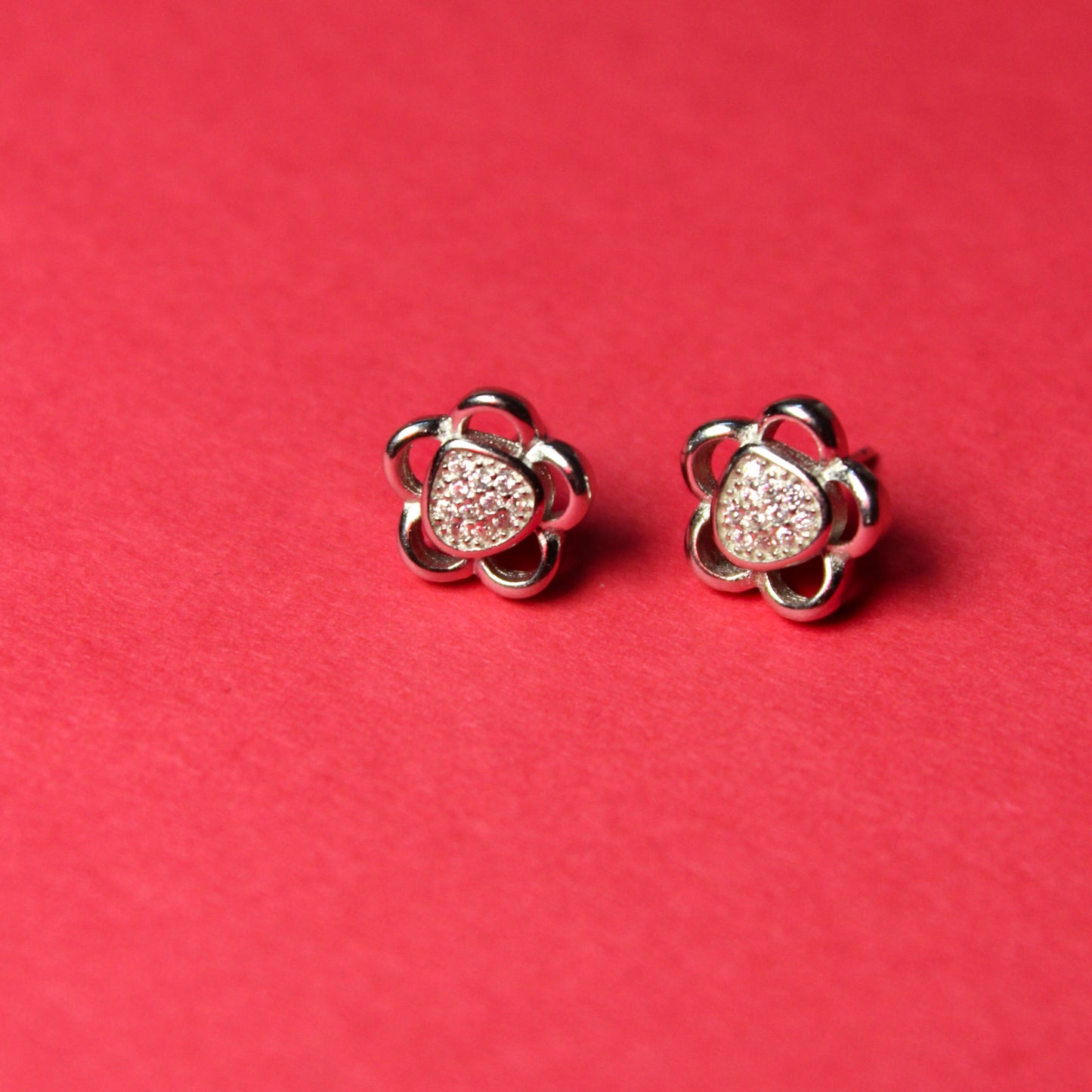 Silver Flower Sparkling Studs