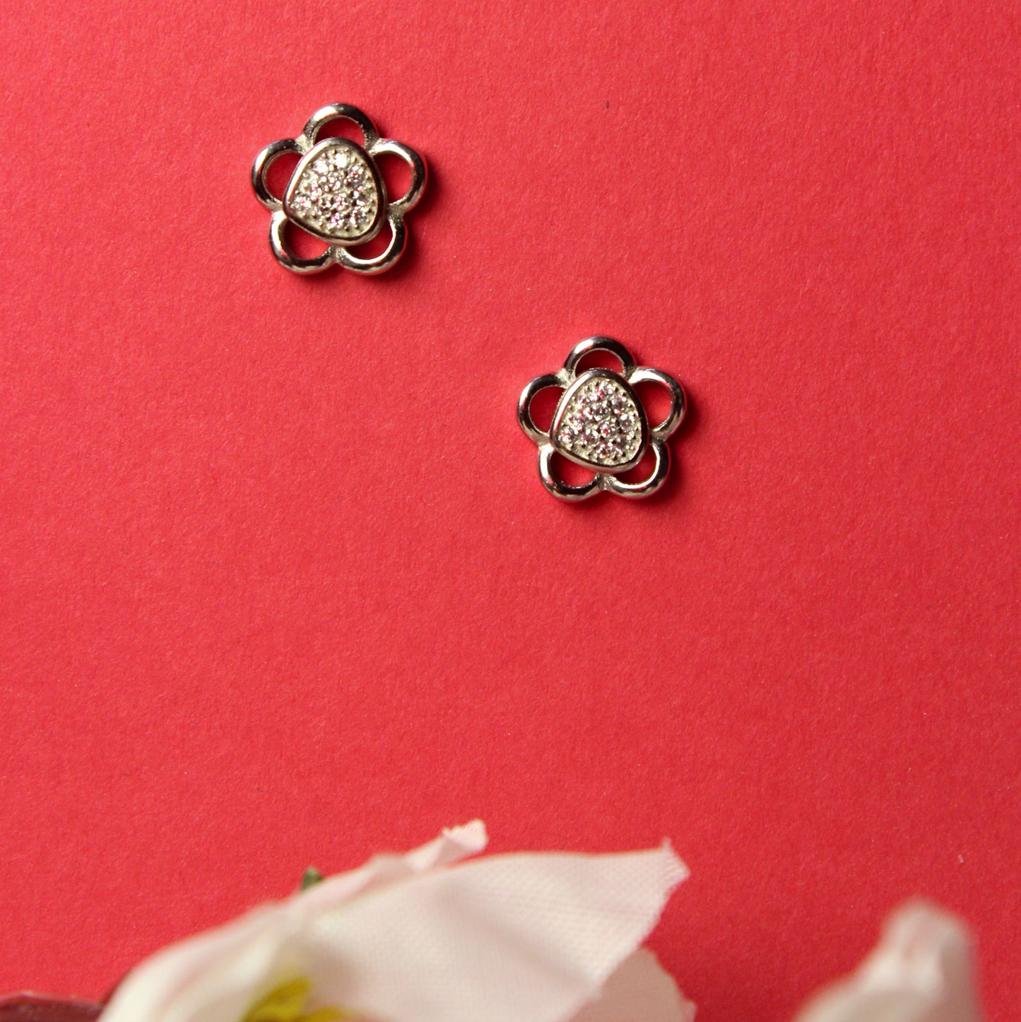 Silver Flower Sparkling Studs