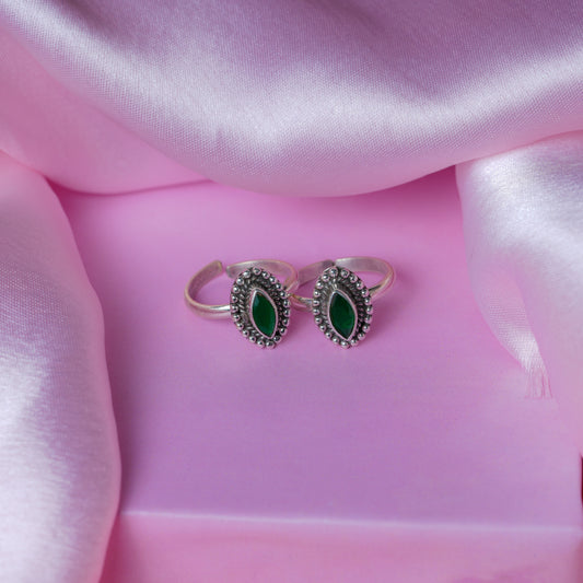 Anaya Evergreen Toe Ring