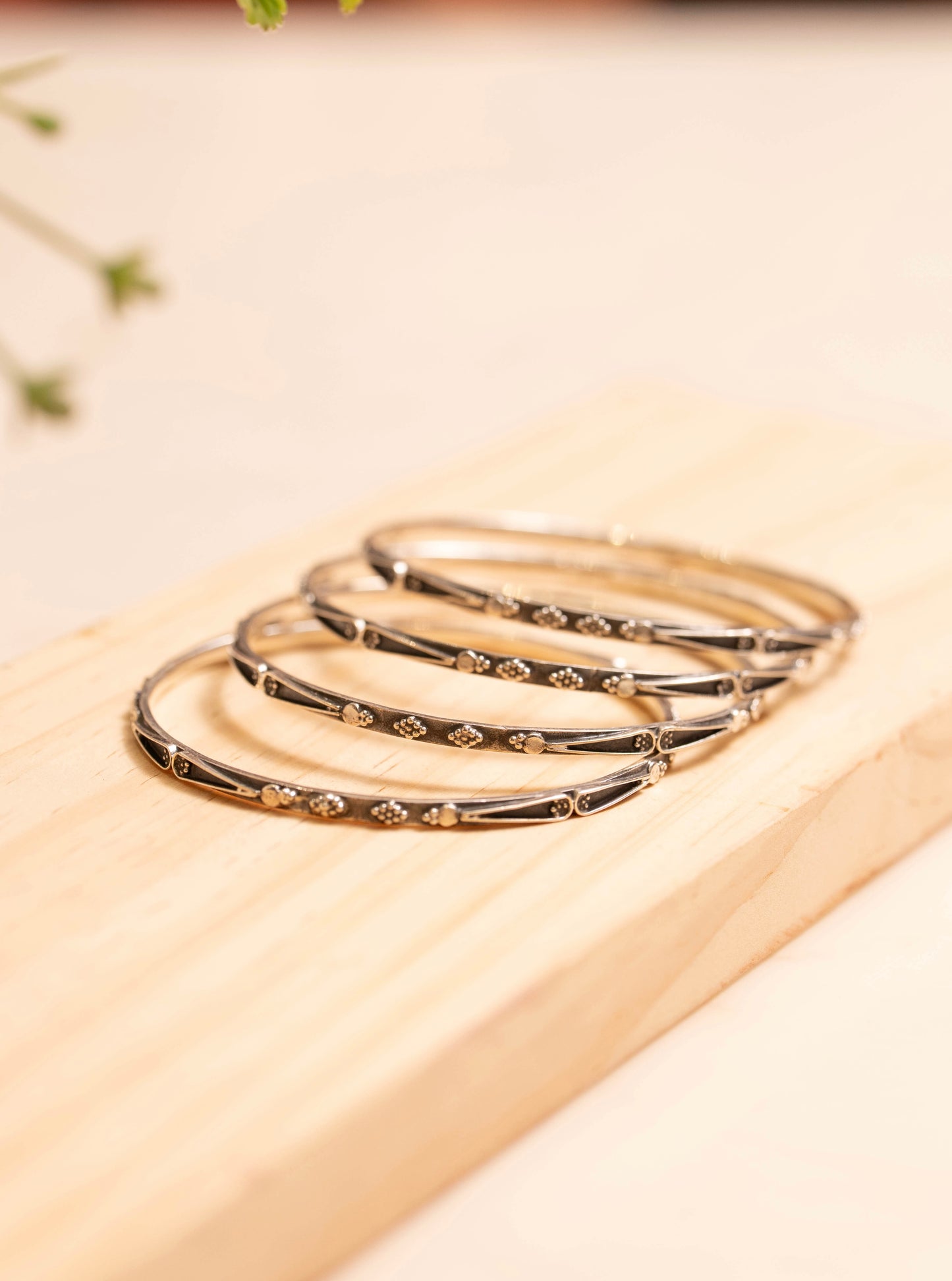Anaya Vintage Vine Bangle
