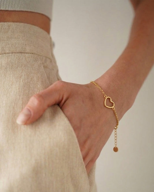 Aadhya Hollow Heart Bracelet