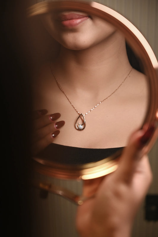 Rose Lumiere Teardrop Necklace