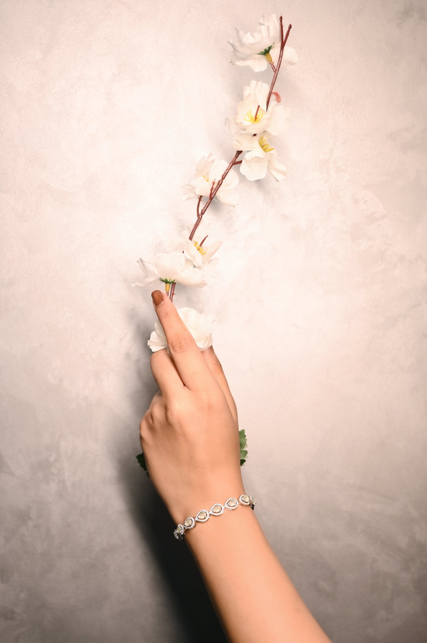 Silver Elegant Teardrop Bracelet