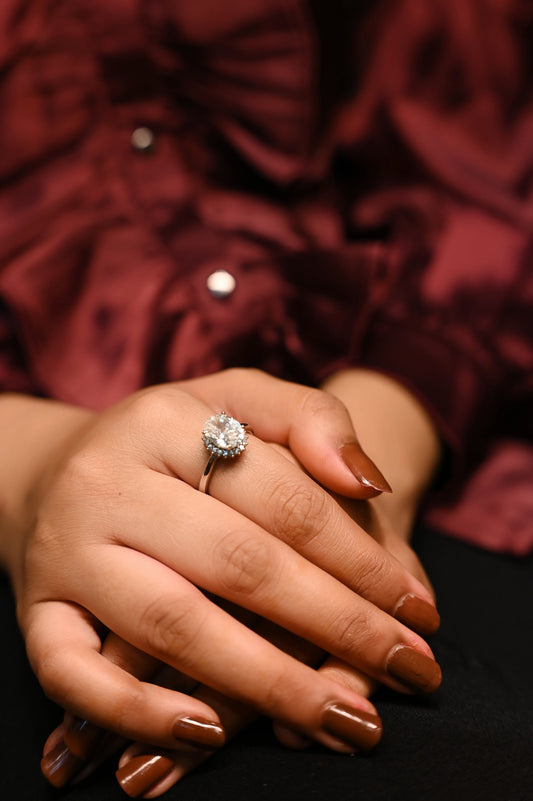 Sitara Oval Moissanite Ring