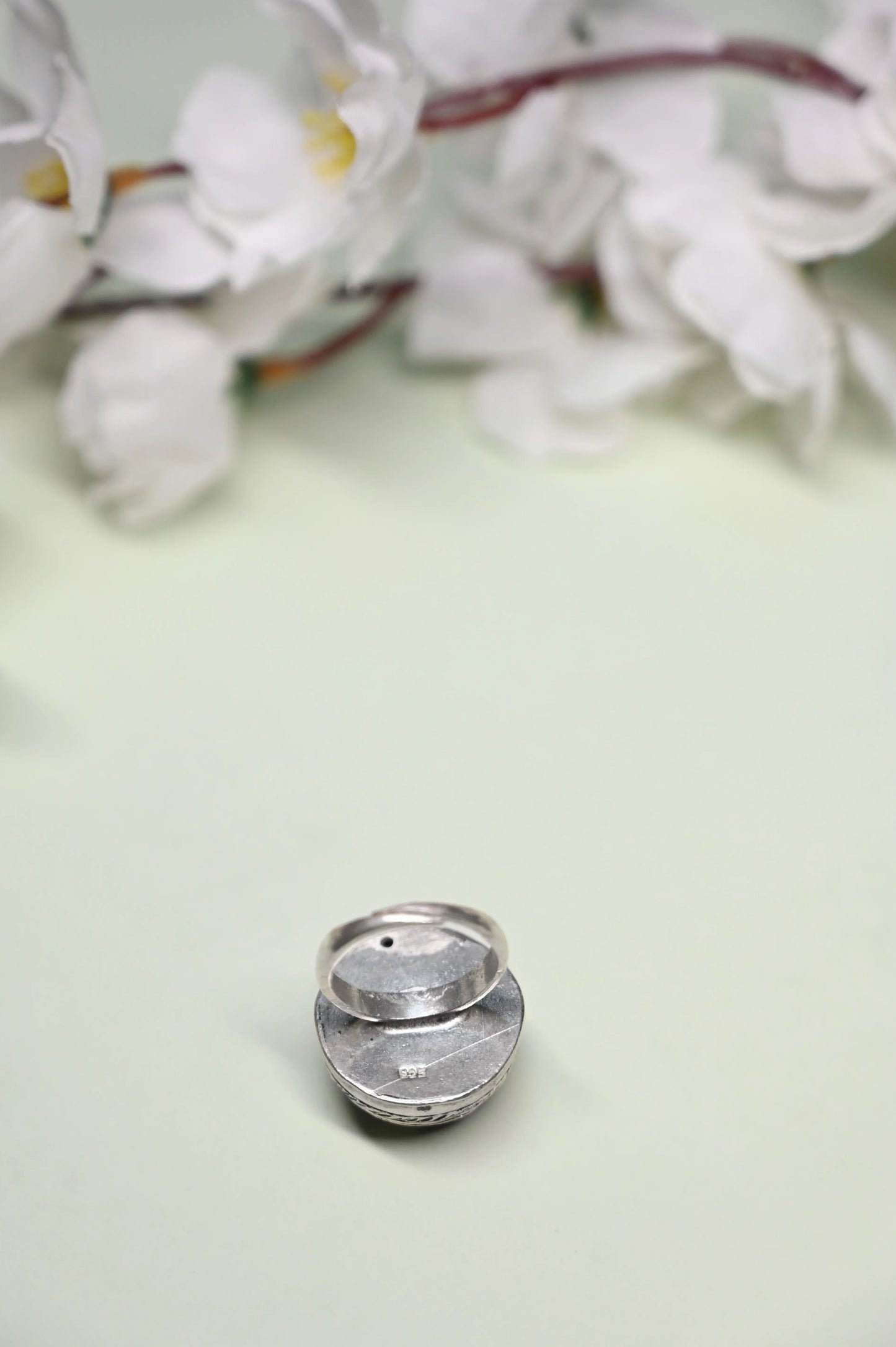 Anaya Floral Chitai Ring