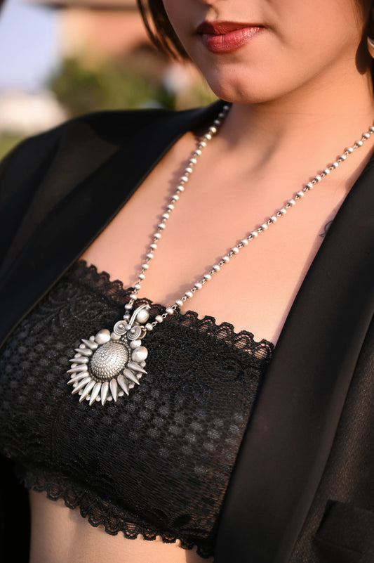 Anokhi Intricate Flower Petal Necklace