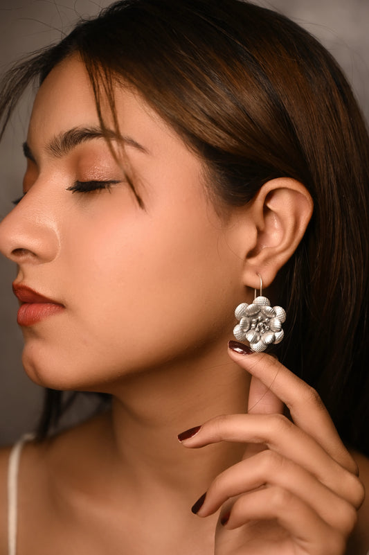 Khiaa Floral Embrace Earring