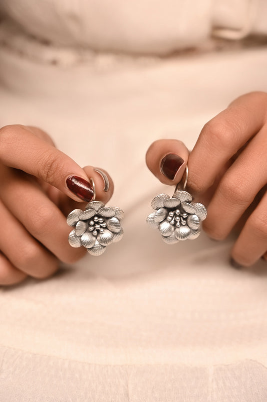 Khiaa Floral Embrace Earring