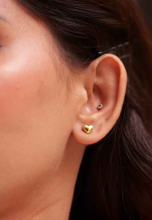 Mishi Heart Glow Studs