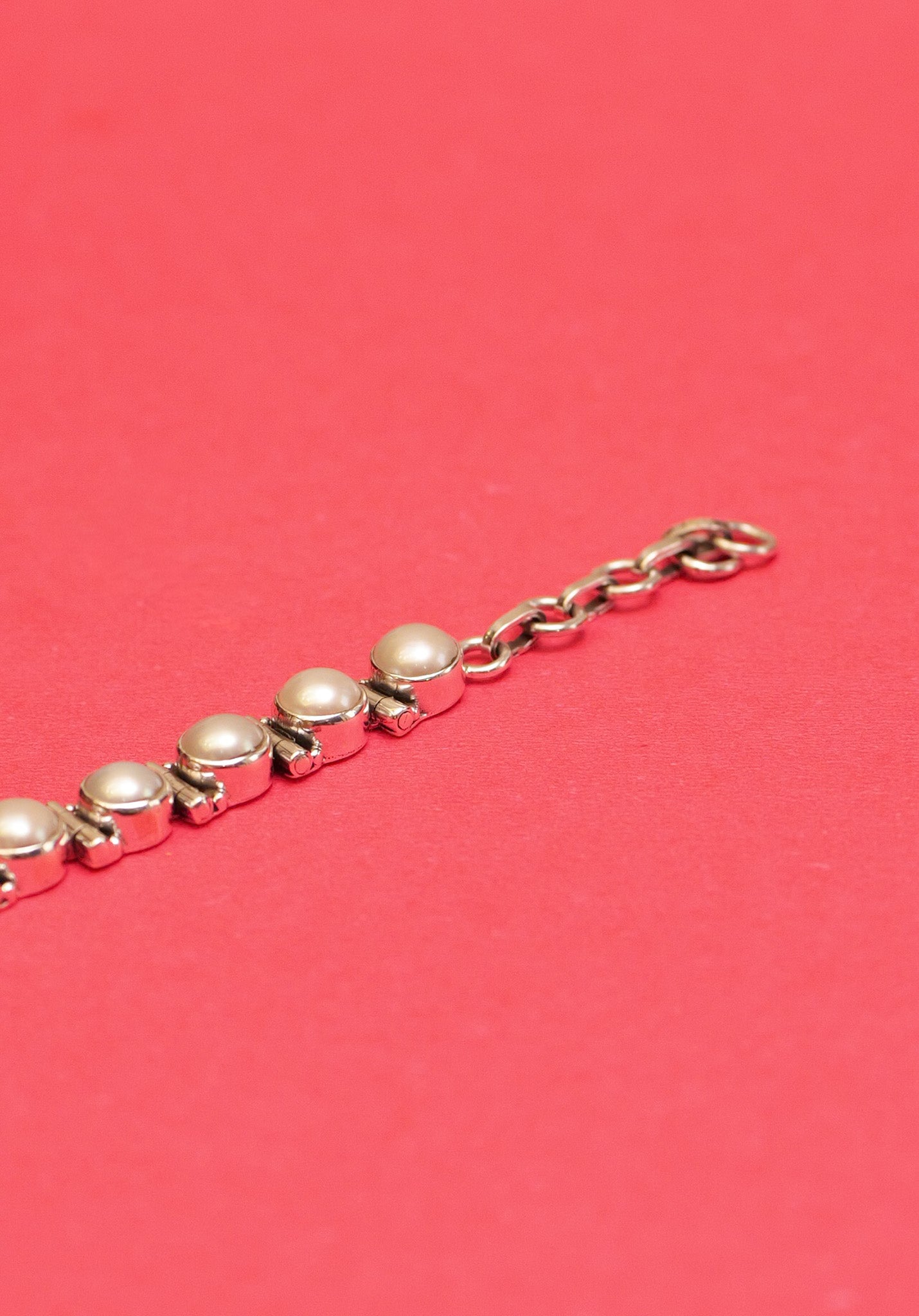 Khia Timeless Pearl Bracelet
