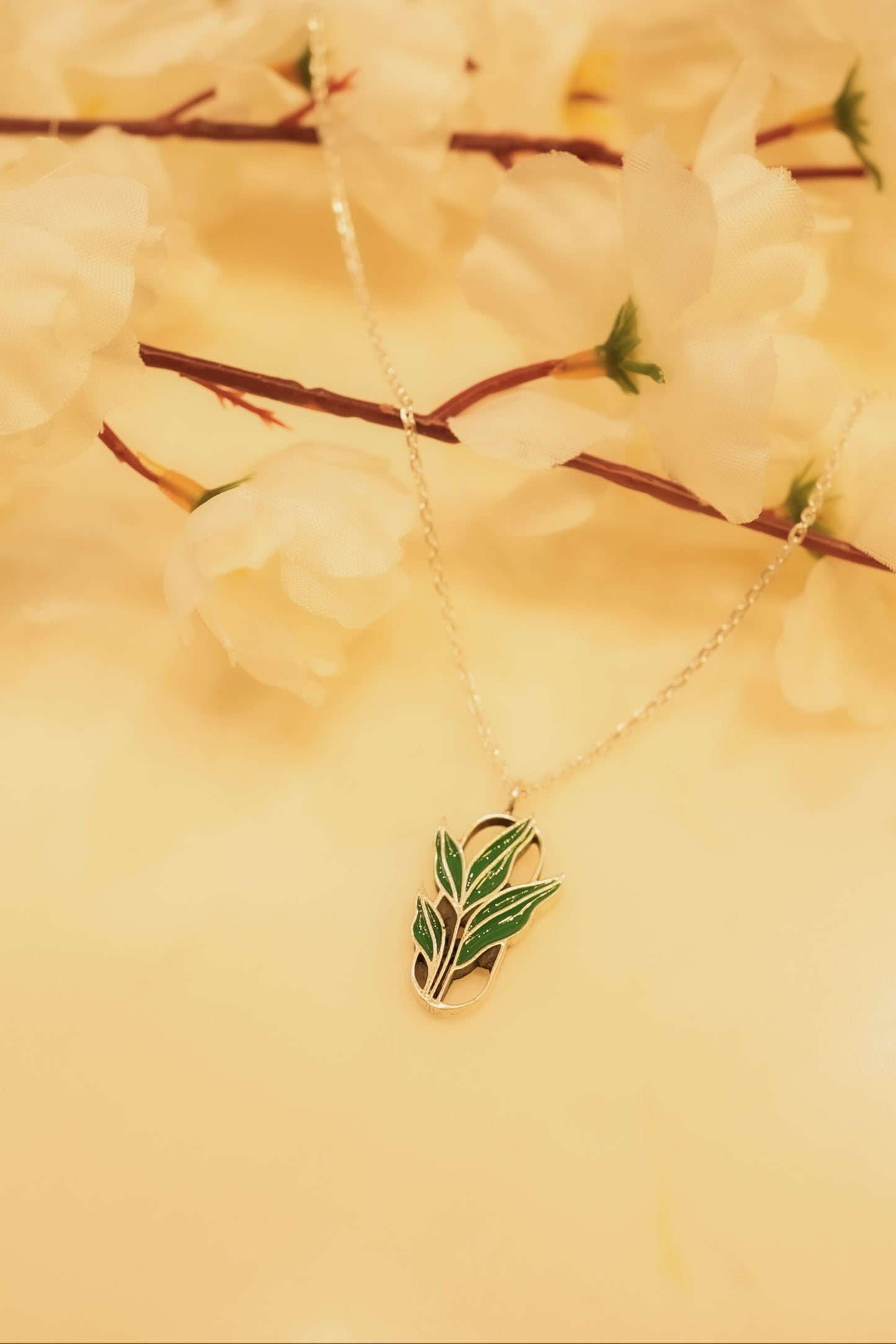 Aadhya Leaf Enamel Necklace Set