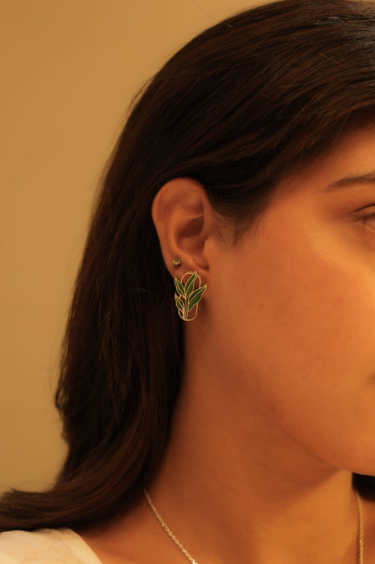 Aadhya Leaf Enamel Earring