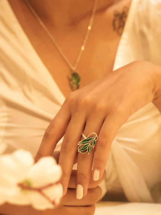 Aadhya Leaf Enamel Ring