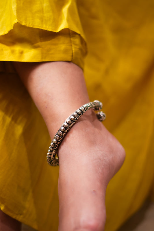 Tattva Intricate Chitai Ankle Kada