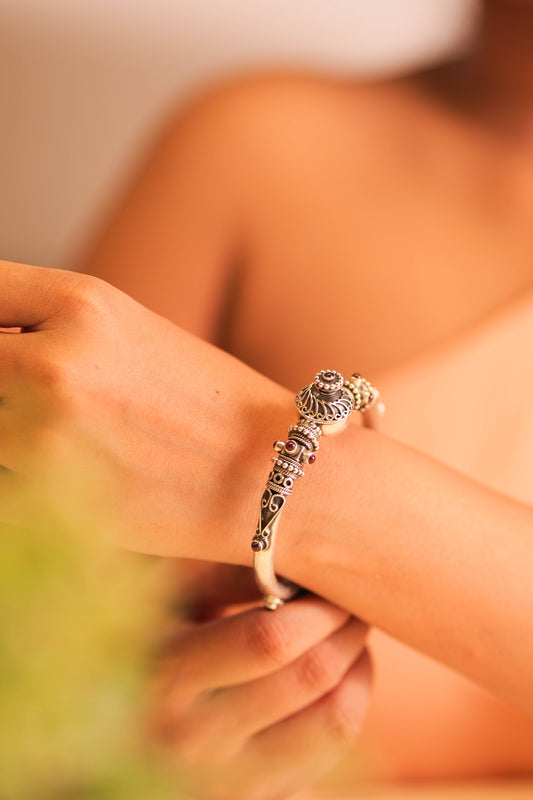 Virasat Ruby Classic Heritage Kada