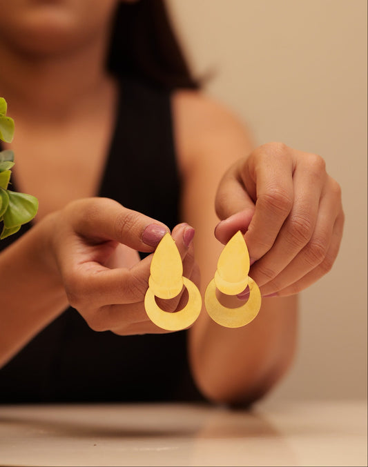 Anokhi Gold Dual-Layer Statement Earring