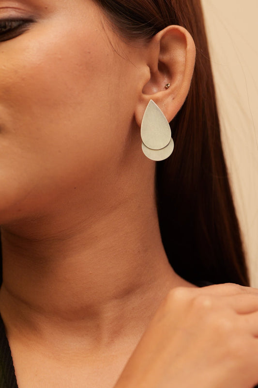 Anokhi Matte Teardrop Studs