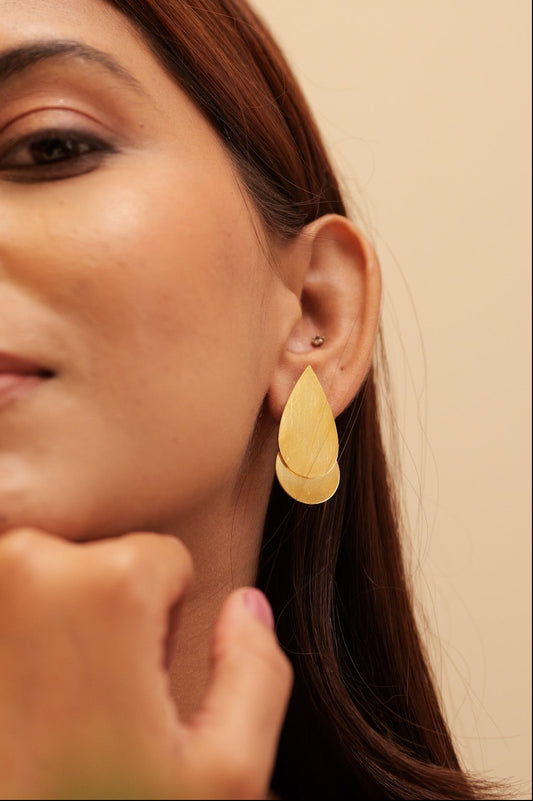 Anokhi Gold Teardrop Studs
