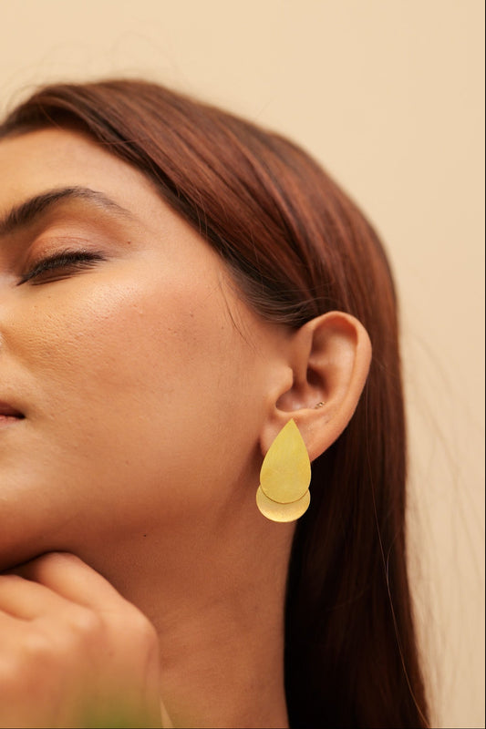 Anokhi Gold Teardrop Studs