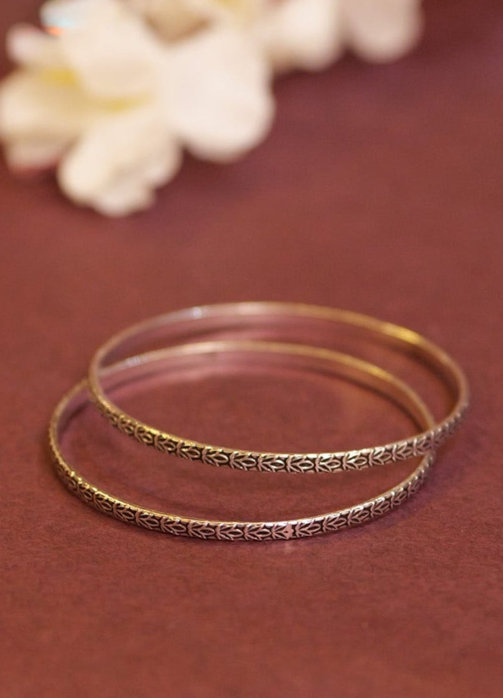 Anaya Antique Leaf Carved Bangle