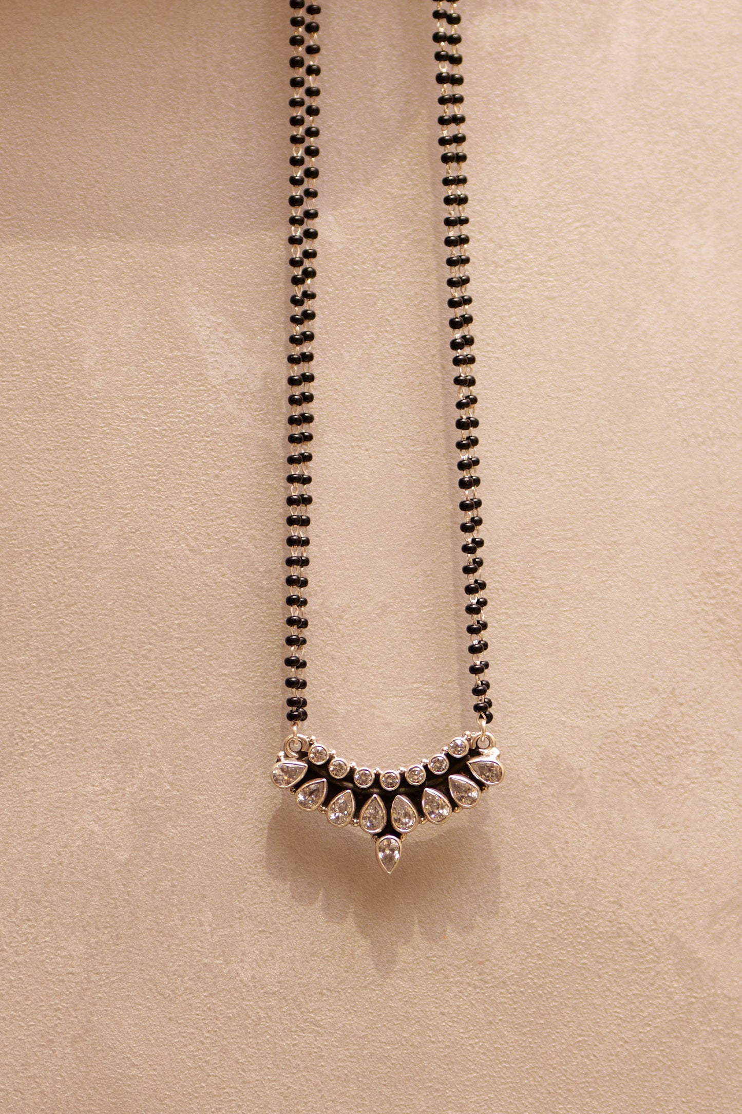 Aadhya Jadau Fine Mangalsutra
