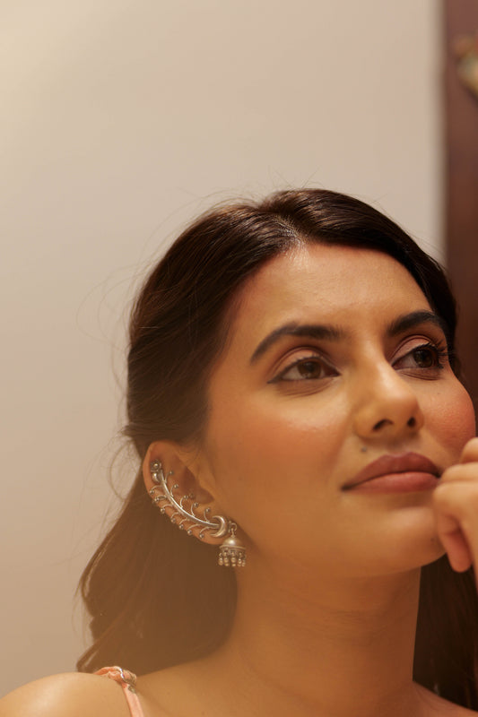 Anokhi Petal Sequence Ear Cuff