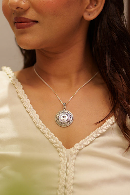 Aadhya Maha Mrityunjaya Om Pendant