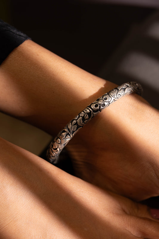 Tattva Chitai Floral Anklet Kada