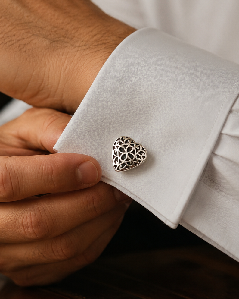 Anokhi Midnight Heart Cufflinks