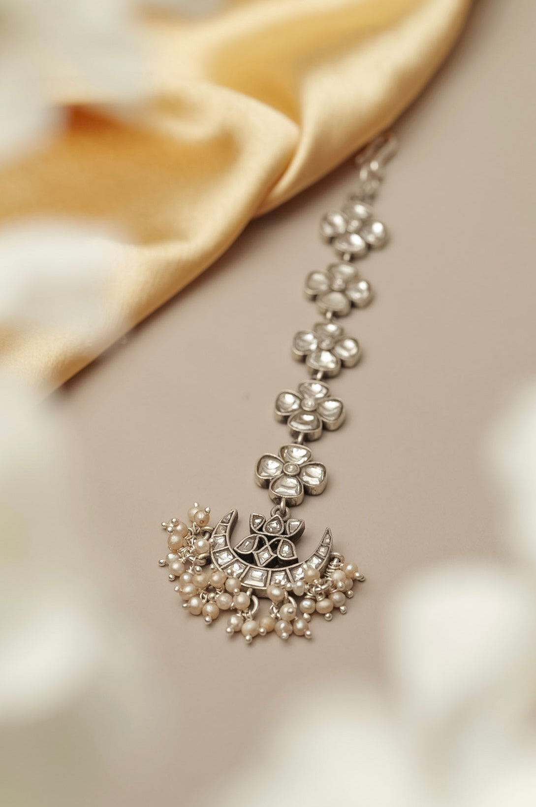 Celestial Kundan Chaandphool Pearl Maangtika