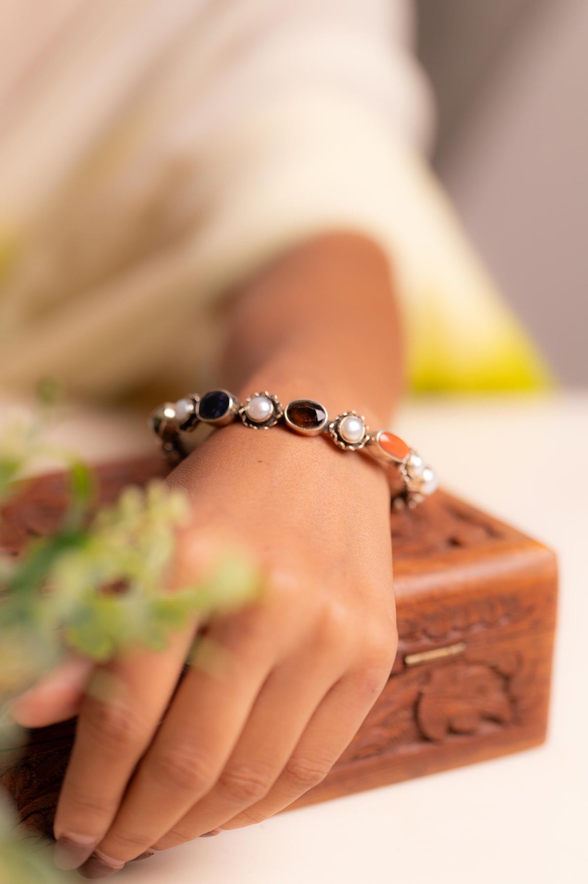 Navratna Floral Grace Bangle