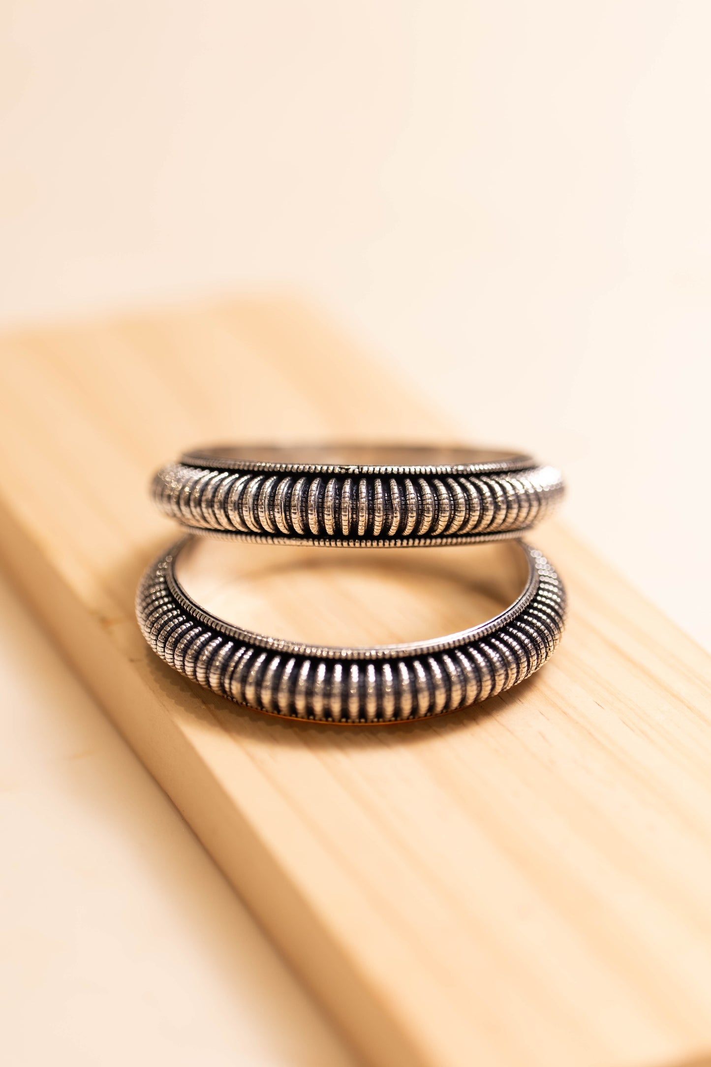 Anokhi Ribbed Dome Bangle