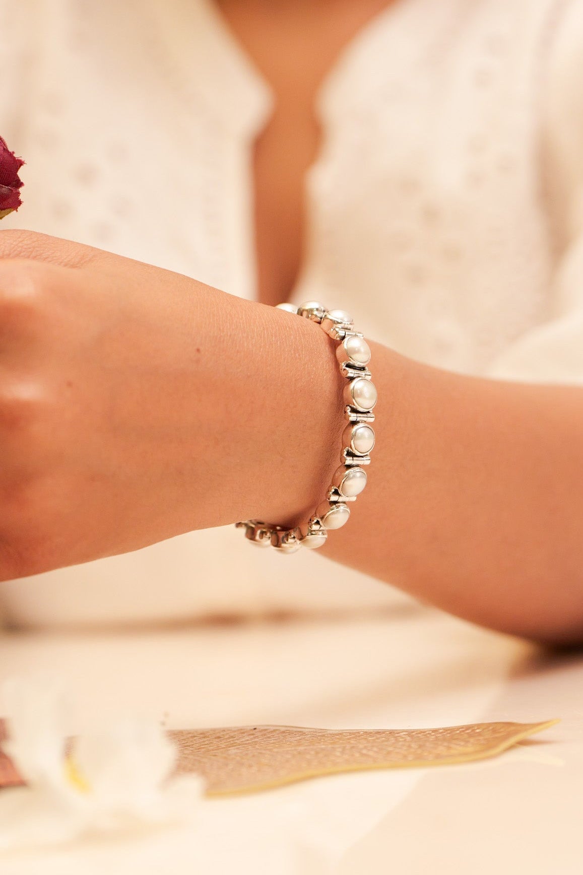 Khia Timeless Pearl Bracelet