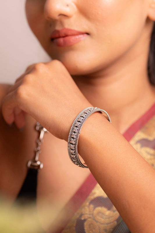 Anokhi Floral Carved Bangle