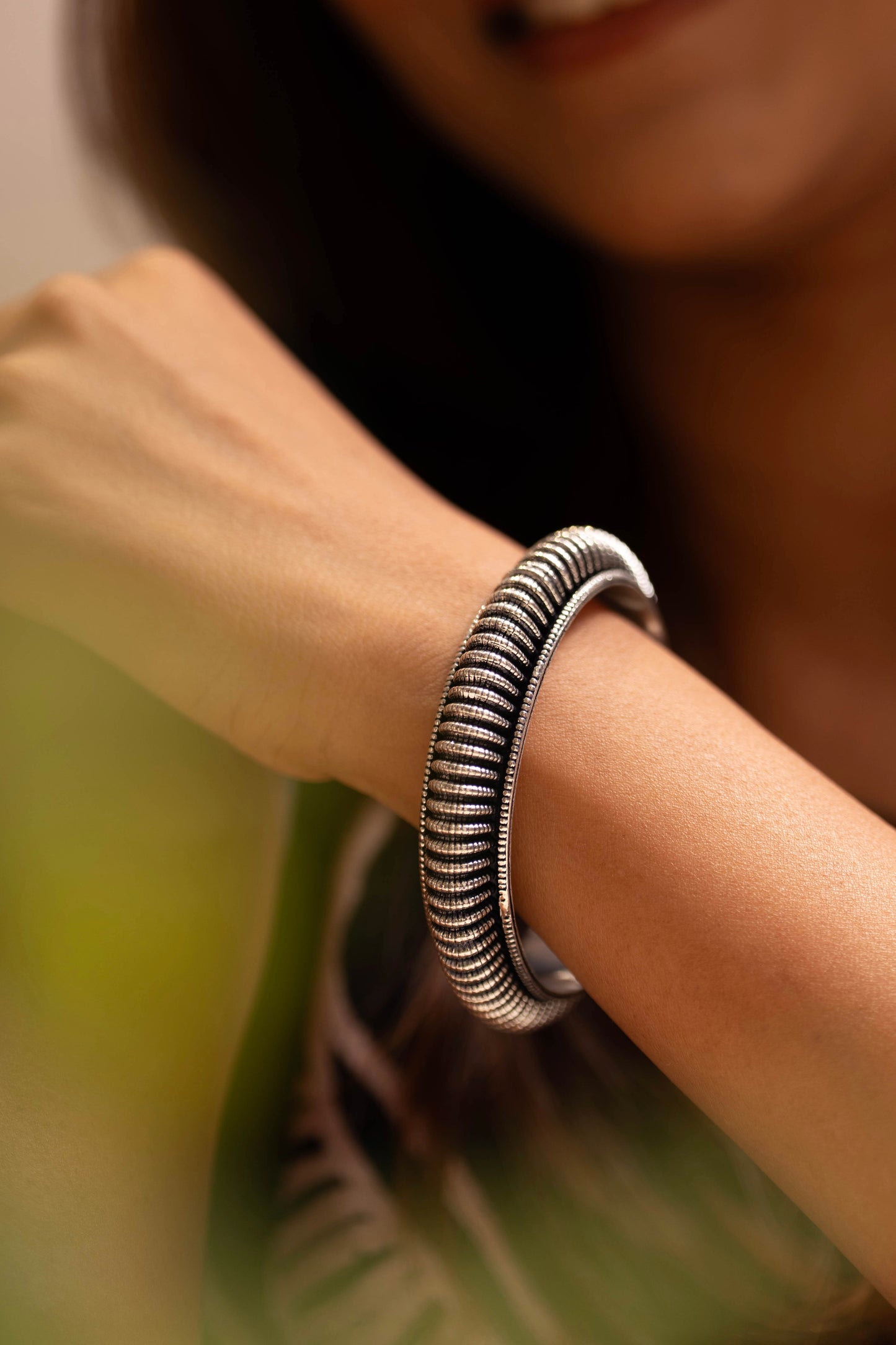 Anokhi Ribbed Dome Bangle