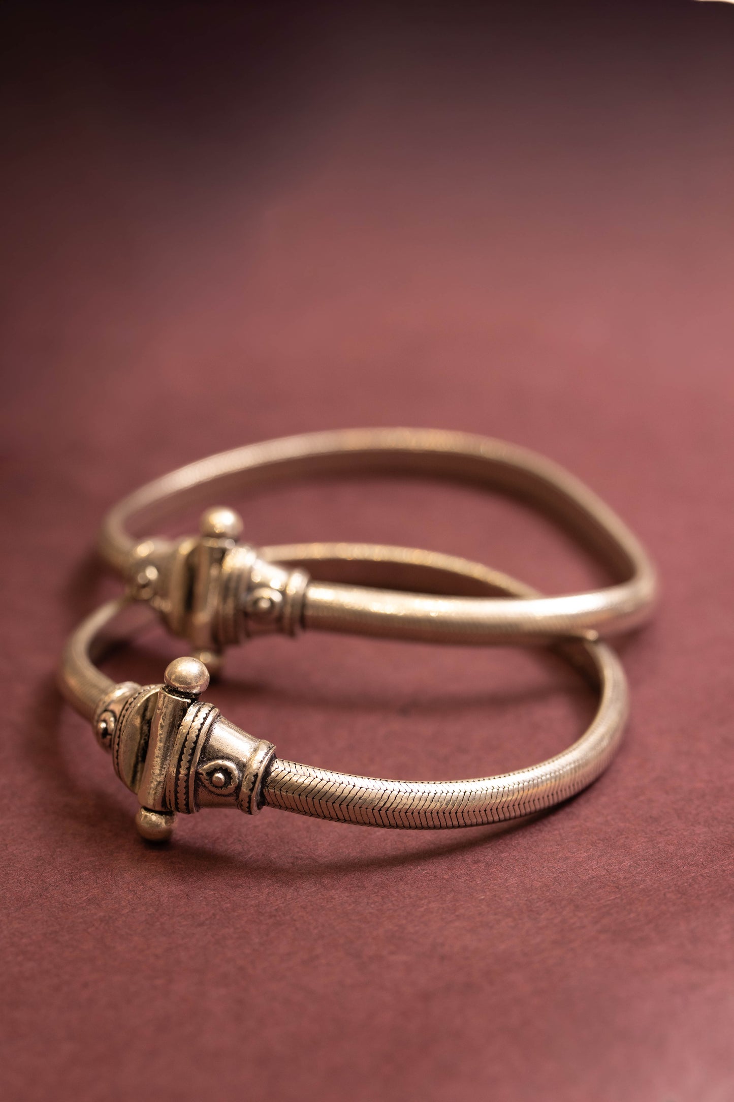 Aadhya Rajsi Textured Anklet Pair
