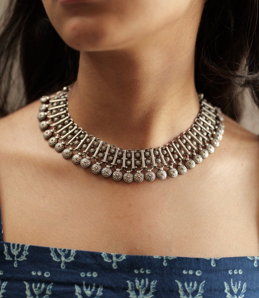 Aadhya Intricate Floral Drape Necklace