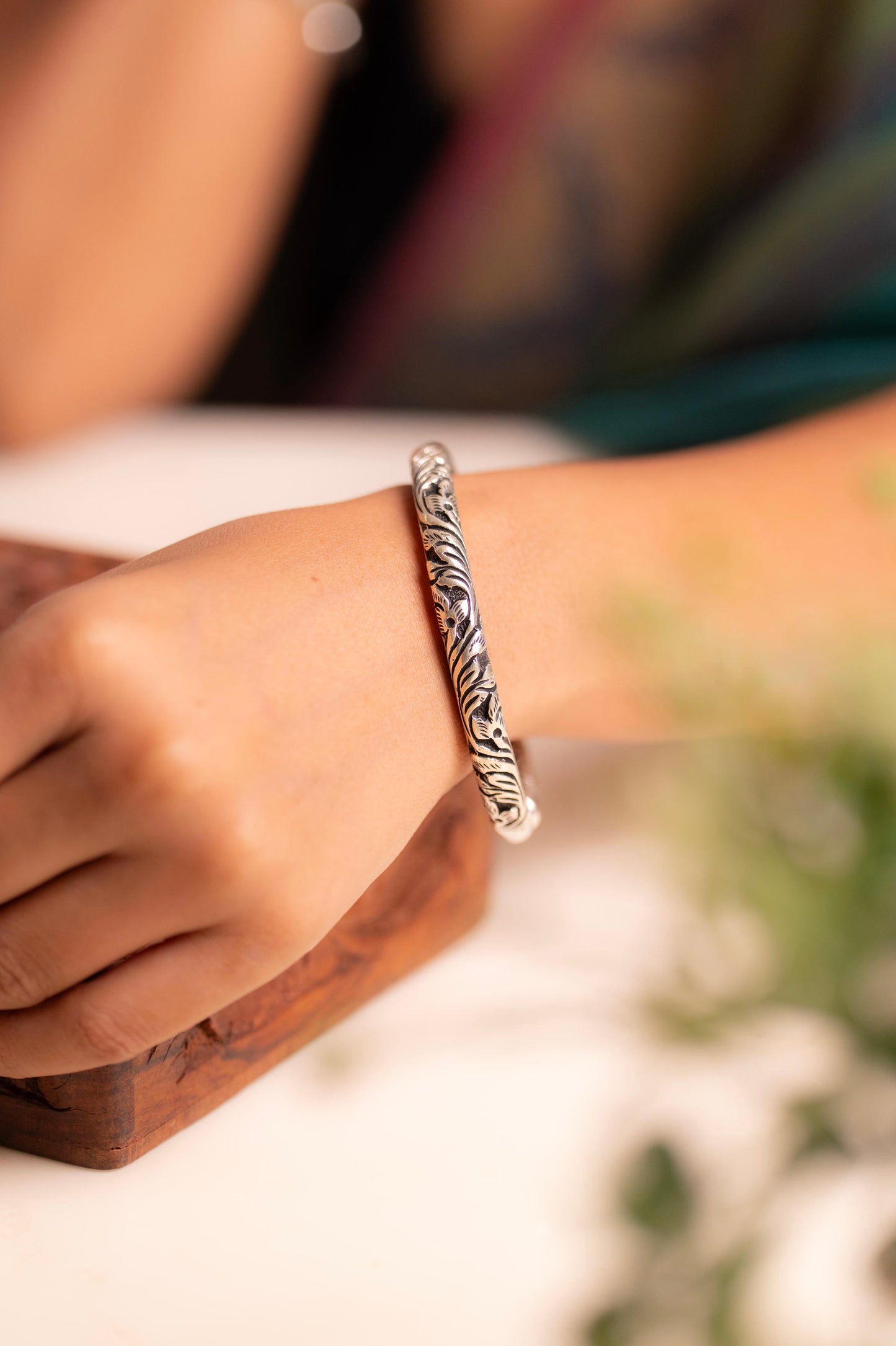 Classic Chitai Floral Carved Kada