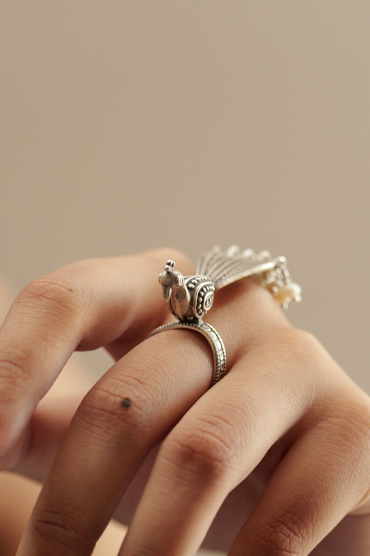 Anaya Peacock Pearl Heritage Ring