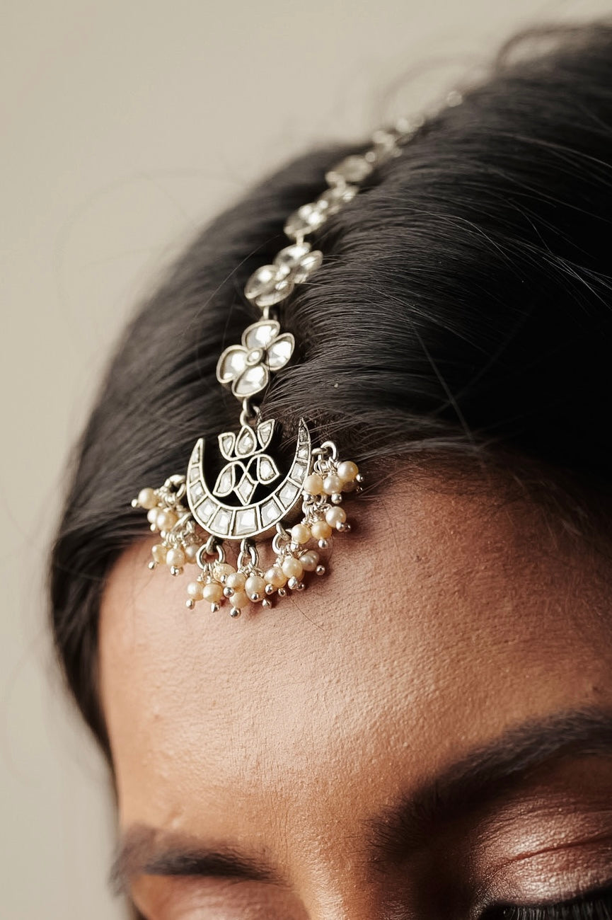 Celestial Kundan Chaandphool Pearl Maangtika