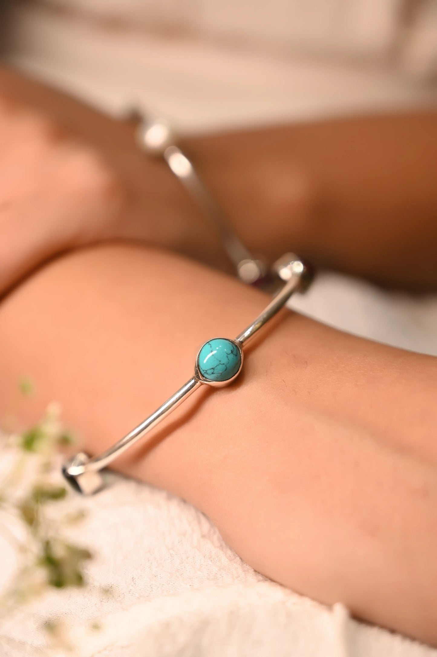 Aadya Fine Multistone Bangle
