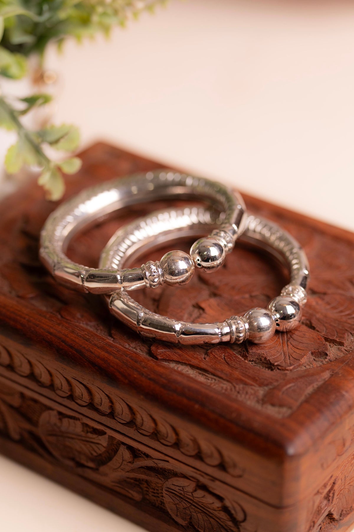 Anaya Intricate Fine Kada