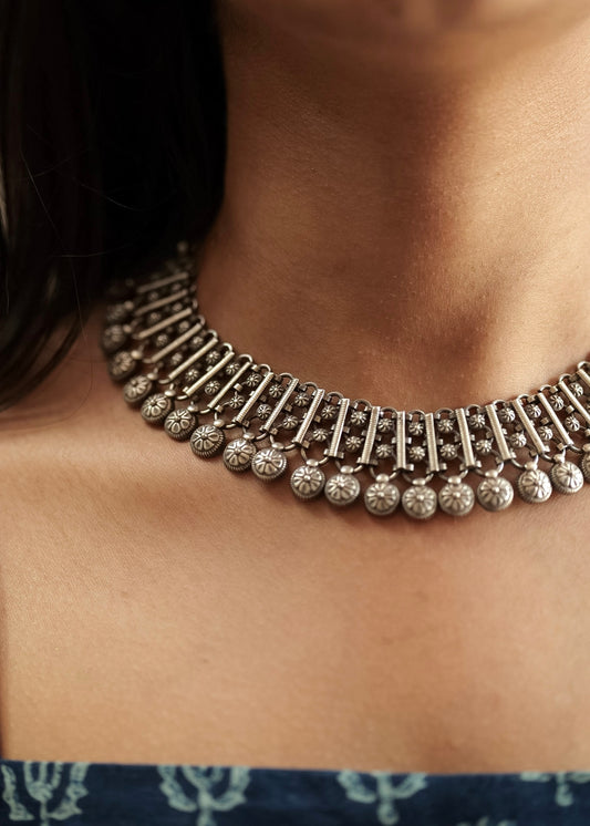 Aadhya Intricate Floral Drape Necklace