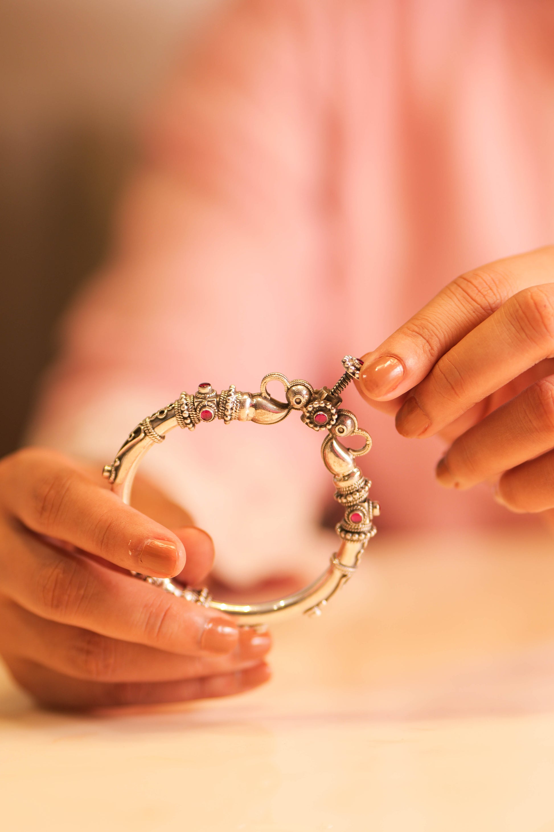 Mishi Ruby Rawa Detailed Kada