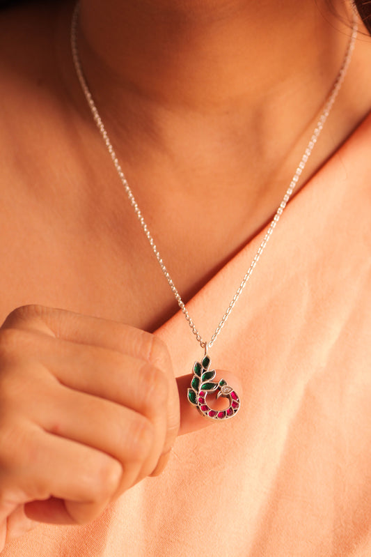 Essence Graceful Peacock Kundan Pendant 
