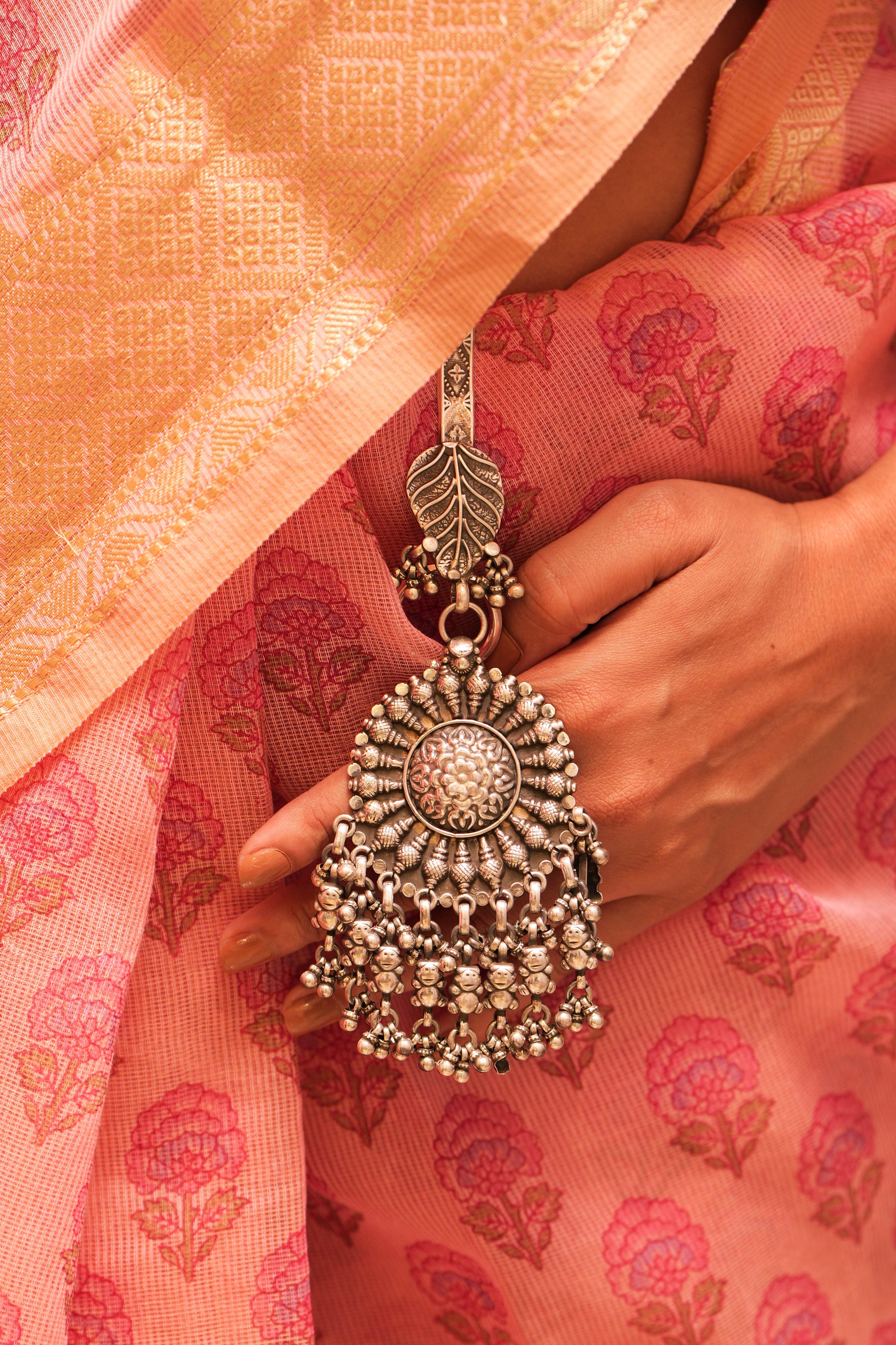 Virasat Floral Ghungroo Charm Satka