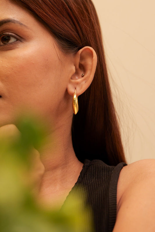 Aadhya Gold Classic Hoops