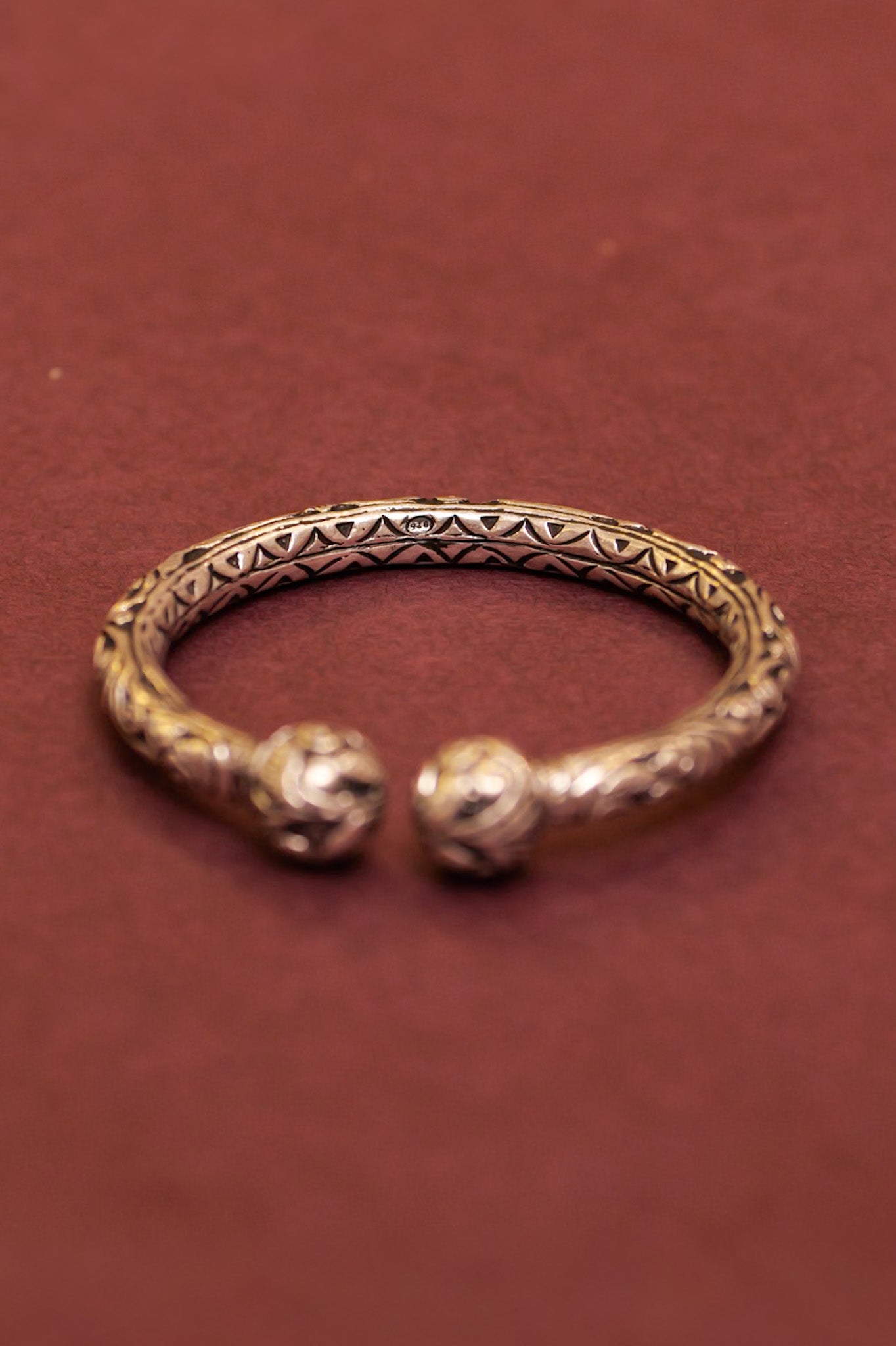 Tattva Chitai Twin Ball Kada